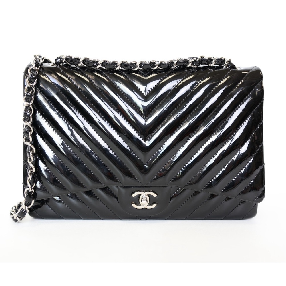 Chanel Classic maxi chevron